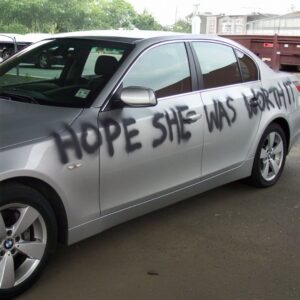 “Hope She Was Worth It” The Day a Mysterious Message Shattered My World