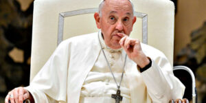 Pope Francis facing early stages of kidney failure