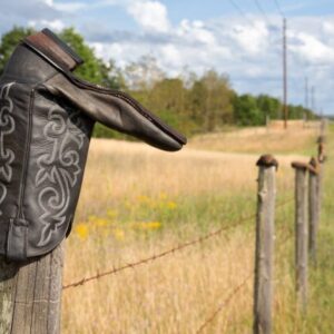 Why you should never touch a cowboy boot left on a fence