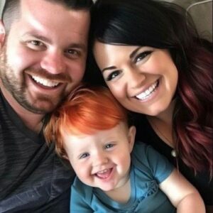 Man Has DNA Test Done on Son Who ‘Doesn’t Look Like’ Him, Wife Gathers Family upon Receiving Results