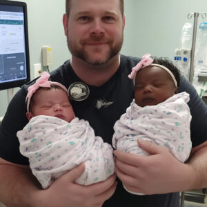 2 / I Went to Pick Up My Wife and Newborn Twins from the Hospital
