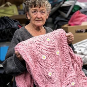 At My MILs Garage Sale, I Found a Blanket I Knitted for My Daughte…
