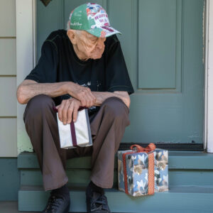 Lonely Old Man Invites Family to Celebrate
