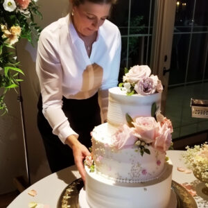 My MIL Mocked Me for Making My Own Wedding Cake – Then Took Credit for It..